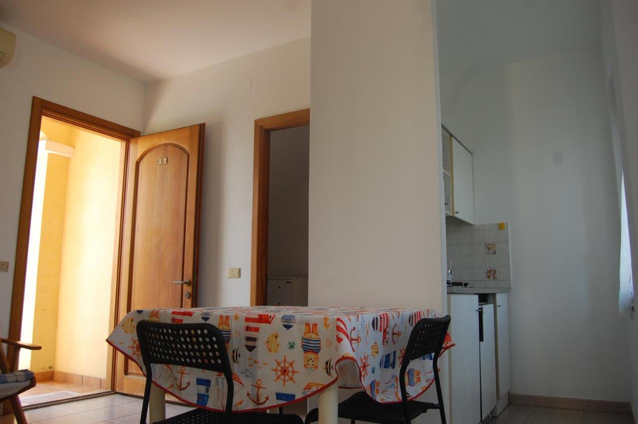 Le Villette Santa Maria Navarrese Extérieur photo